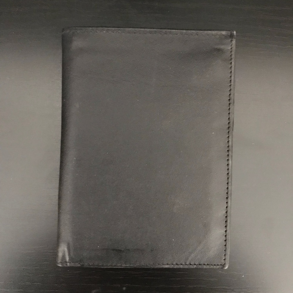 NEW Black Leather Wallet Supreme 100% Authentic